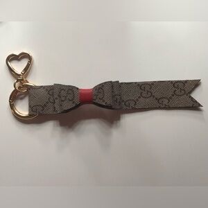 Red Centered keychain bow